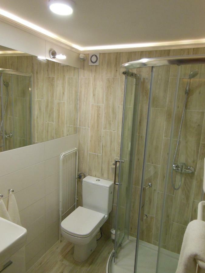 Apartamenty Jester Wrocław Extérieur photo